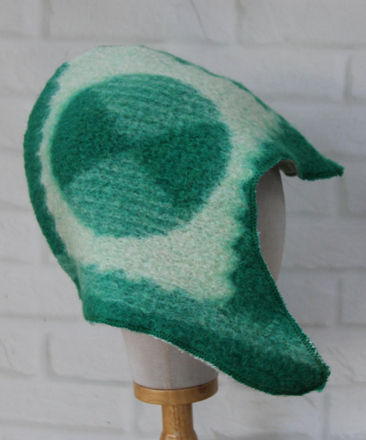 Men's Wool Sauna Hat, Felted Green Banya Cap, Natural Sheep Wool Steam Room Accessories, Spa Head Cover, Gift for Him, Hood Banya Hat