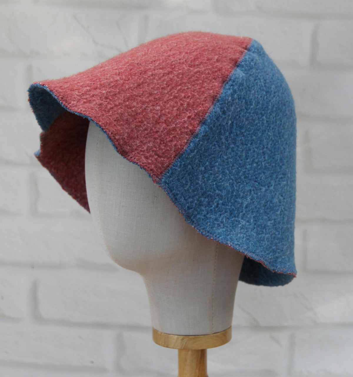 Two Tone Wool Sauna Hat, Two Color Blue Pink Felted Banya Cap, Natural Sheep Wool Steam Room Accessories, Spa Head Protection, Sauna Gift