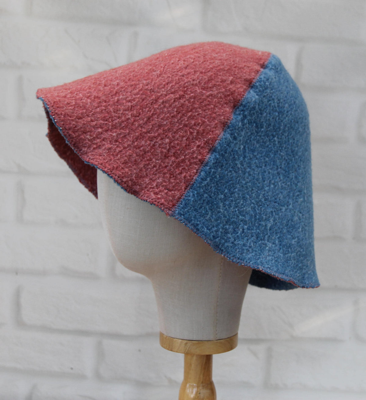 Two Tone Wool Sauna Hat, Two Color Blue Pink Felted Banya Cap, Natural Sheep Wool Steam Room Accessories, Spa Head Protection, Sauna Gift