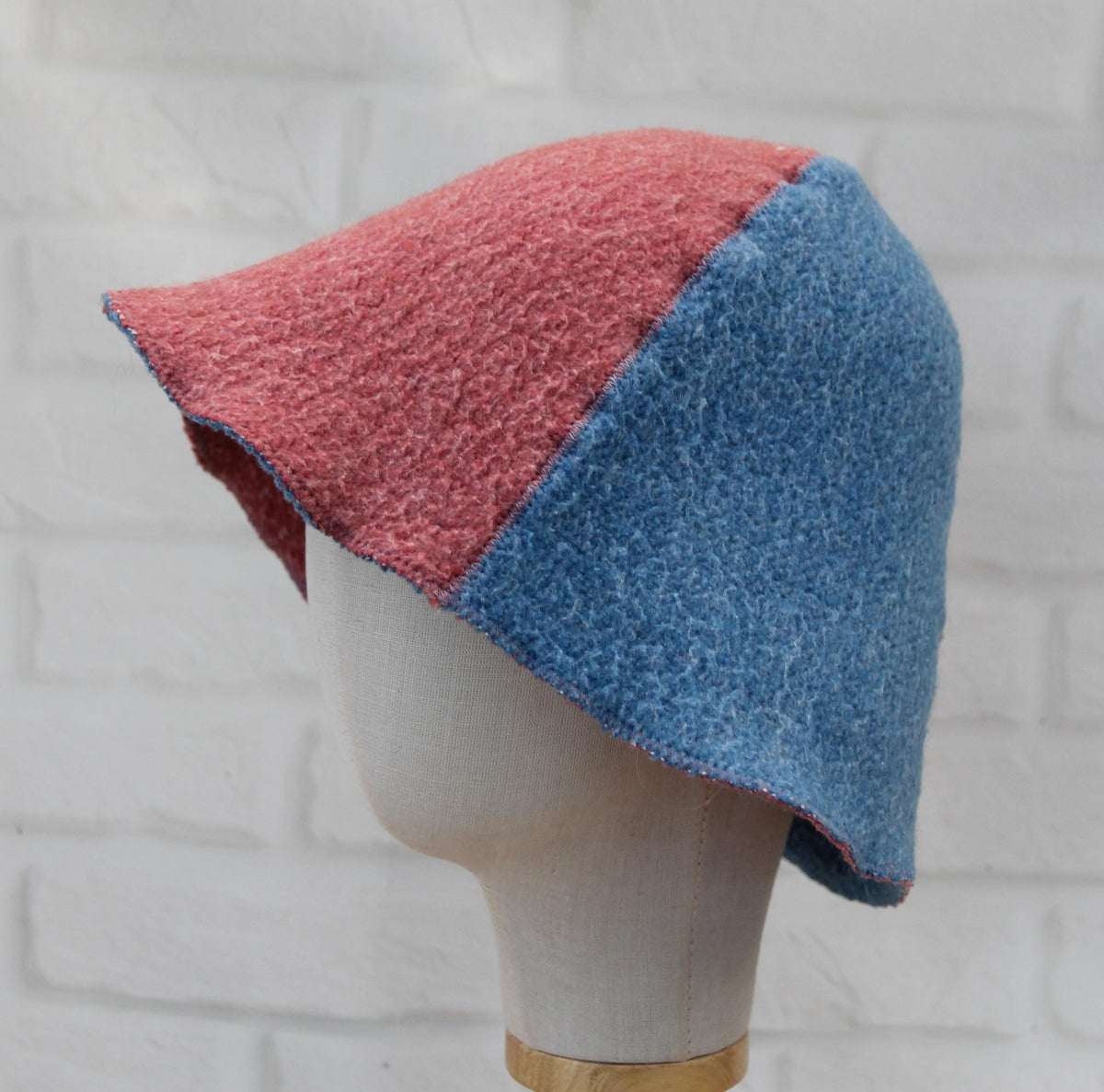 Two Tone Wool Sauna Hat, Two Color Blue Pink Felted Banya Cap, Natural Sheep Wool Steam Room Accessories, Spa Head Protection, Sauna Gift