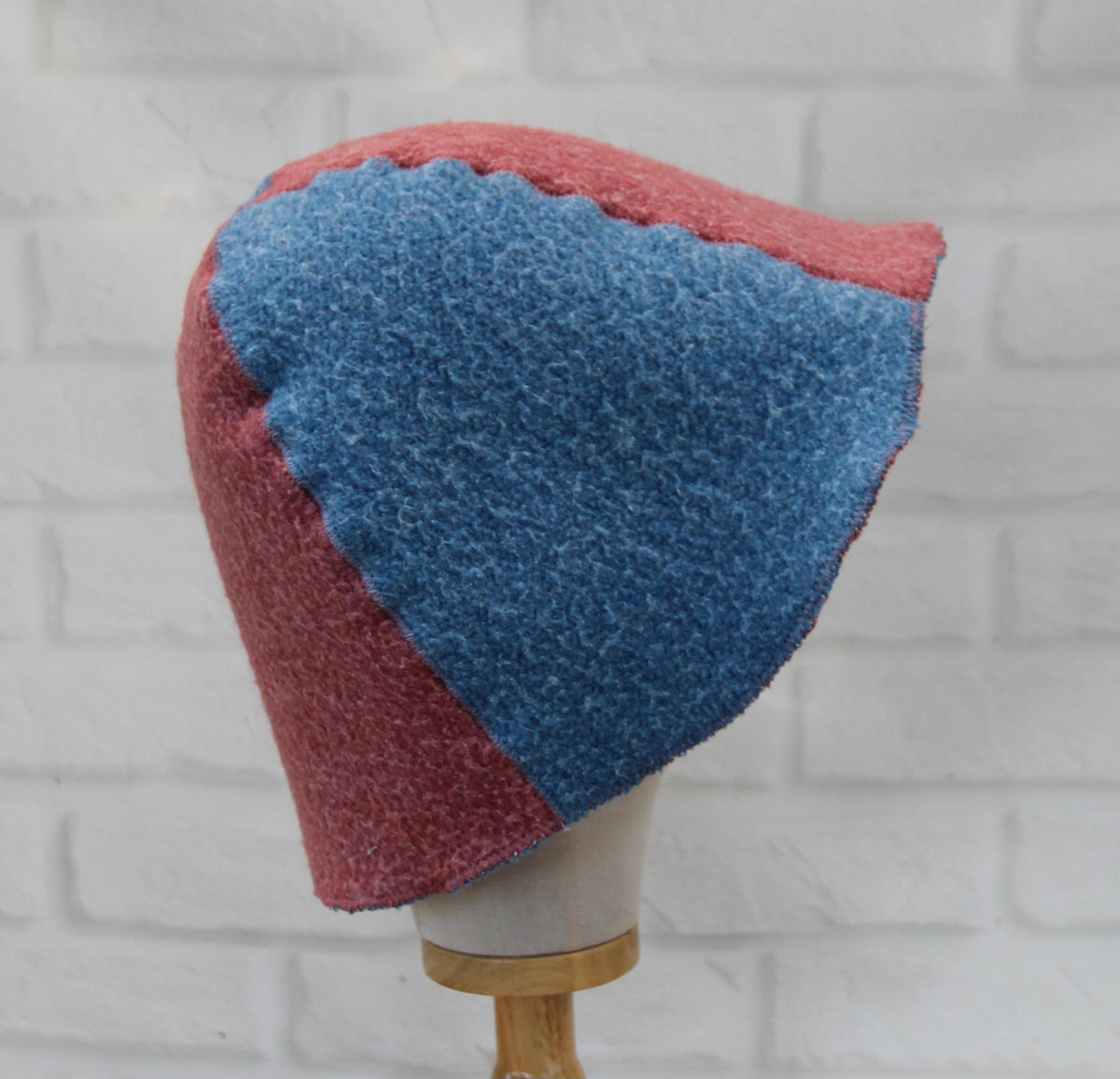 Two Tone Wool Sauna Hat, Two Color Blue Pink Felted Banya Cap, Natural Sheep Wool Steam Room Accessories, Spa Head Protection, Sauna Gift