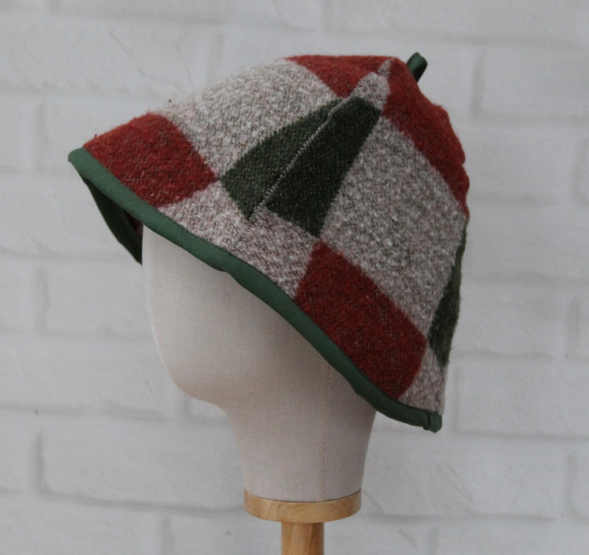 Plaid Wool Sauna Hat, Green and Red Patchwork Bath Cap for Banya, Natural Felted Wool Thermal Protection Hat, Sauna Accessories Gift