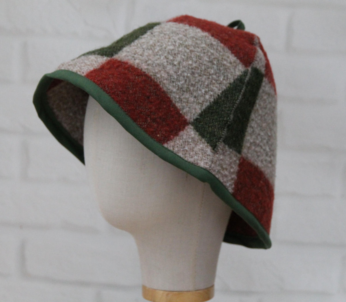 Plaid Wool Sauna Hat, Green and Red Patchwork Bath Cap for Banya, Natural Felted Wool Thermal Protection Hat, Sauna Accessories Gift