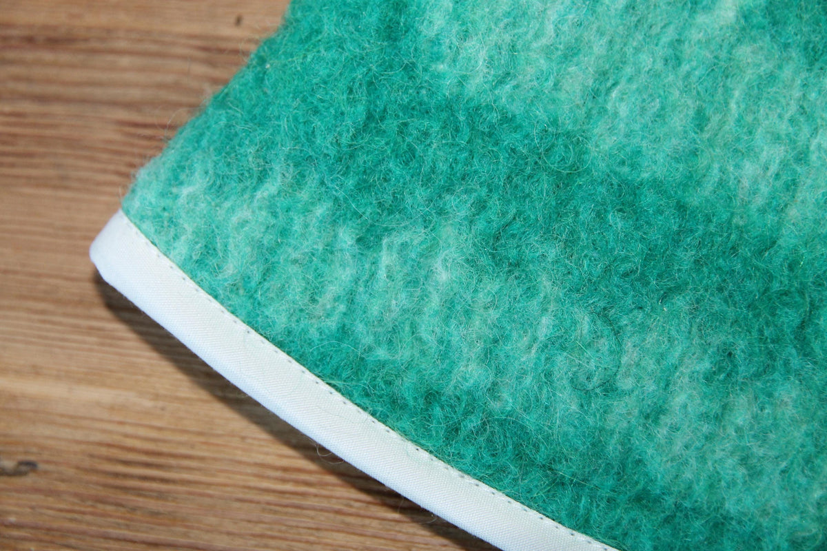 Handmade 100% Natural Wool Sauna Hat - Green Cream Felted Spa Cap for Heat Protection, Hair Care Wellness - Large Size 37x22 cm