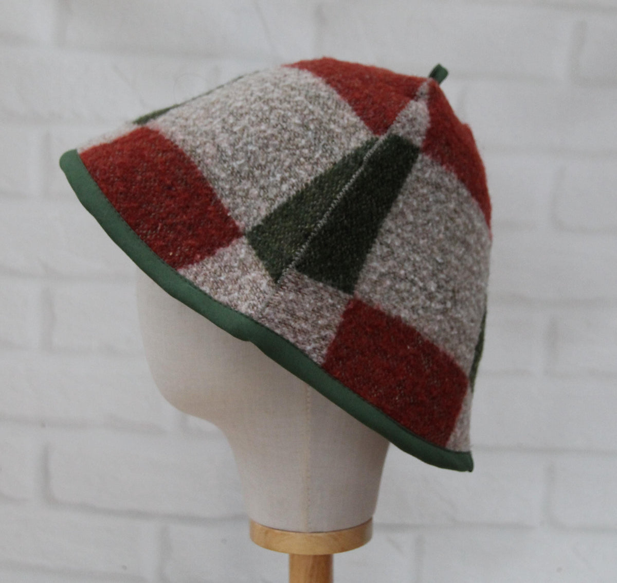 Plaid Wool Sauna Hat, Green and Red Patchwork Bath Cap for Banya, Natural Felted Wool Thermal Protection Hat, Sauna Accessories Gift