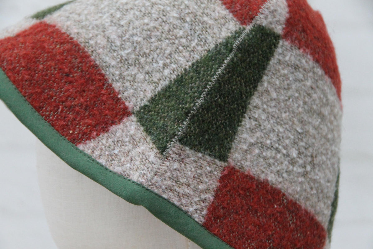 Plaid Wool Sauna Hat, Green and Red Patchwork Bath Cap for Banya, Natural Felted Wool Thermal Protection Hat, Sauna Accessories Gift
