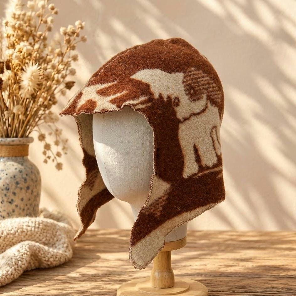 Handmade Wool Sauna Hat with Ear Flaps, Cute Dog Pattern Banya Cap, Unisex Thermal Bath Hat for Men Women, Sauna Accessories Gift