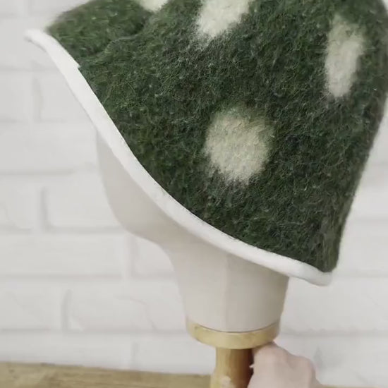 Upcycled Wool Sauna Hat – Green Floral Banya Cap, Eco-Friendly Accessory