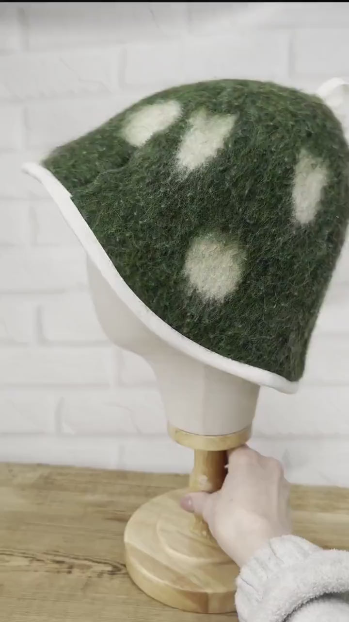 Upcycled Wool Sauna Hat – Green Floral Banya Cap, Eco-Friendly Accessory