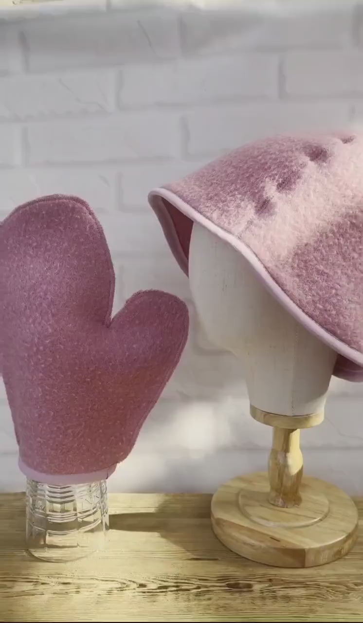 Elevate Your Spa Ritual: Dusty Rose Felt Sauna Set