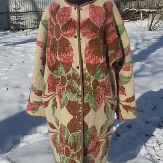 Upcycled Wool Blanket Coat, Floral Vintage Jacket (Size M-L)