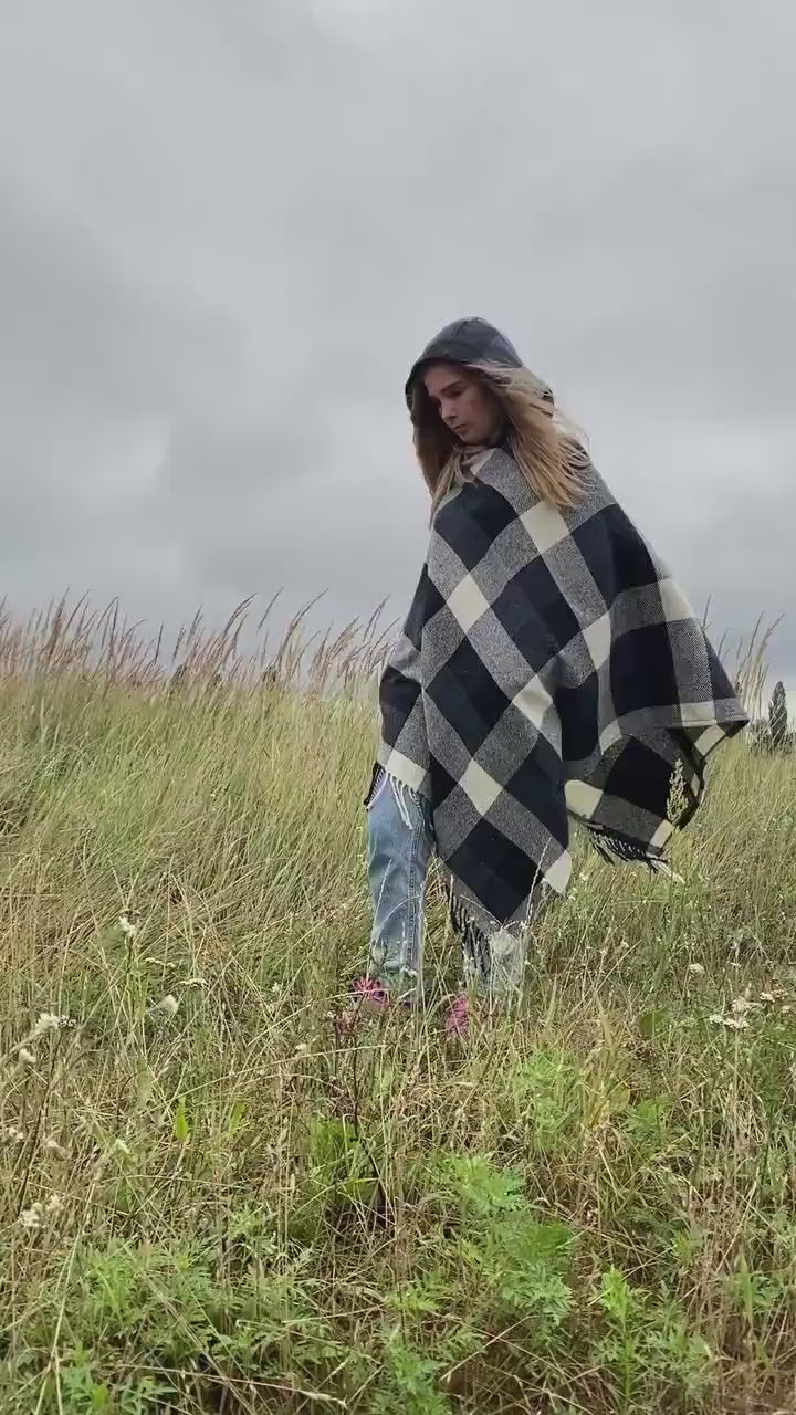 Wool Poncho with Hood from Upcycled Blanket, Oversized Wool Cape 107×122 cm Black White Checkered, plaid hooded poncho,openfront wool poncho
