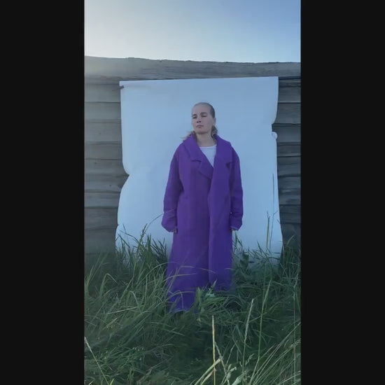 Blanket coat size L 48, bright purple wool jacket, vintage vibrant violet blanket jacket recycled,upcycled handmade blanket long coat women.