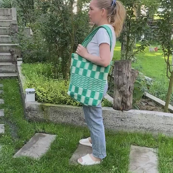Green Wool Tote Bag Made from Vintage Blanket, Long Handles, Lined with Snap Closure, Upcycled Wool Shoulder Bag,Soft Cozy Handmade Tote
