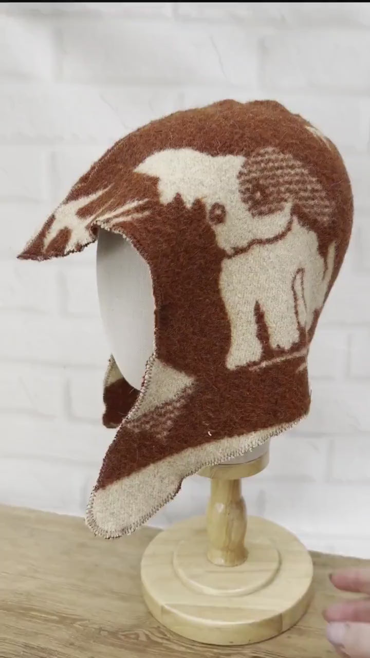 Handmade Wool Sauna Hat with Ear Flaps, Cute Dog Pattern Banya Cap, Unisex Thermal Bath Hat for Men Women, Sauna Accessories Gift